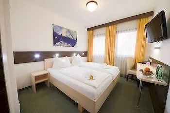 Jufa Hotel Graz Sued - Self Check-In